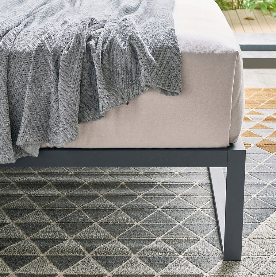 heavy duty metal bed frame